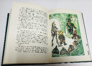 Der Schlaue Urfin und Seine Holzsoldaten.