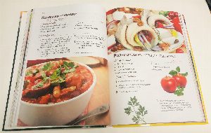 Лучшие блюда из меда и яблок.  Домашние ликеры и наливки.