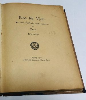 Eine fur Viele aus dem Tagebuche eines Madchens / Один для многих из Дневников одной девушки