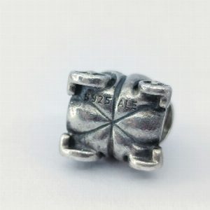 Серебряный шарм "Королевская карета". PANDORA