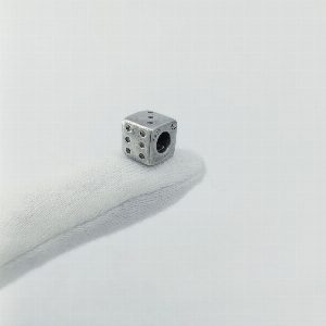 Серебряный шарм "Lucky Dice". PANDORA
