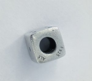 Серебряный шарм "Lucky Dice". PANDORA