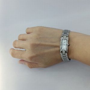 Женские часы швейцарской фирмы Charmex (Charmex of Switzerland)