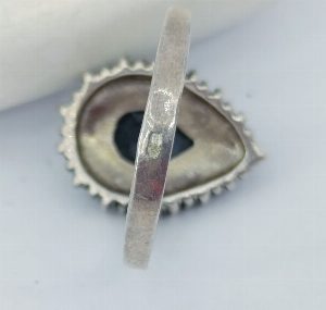 Серебряное  кольцо с агатом и марказитами