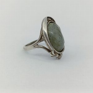 Серебряное кольцо с агатом. Скань