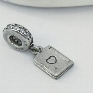 Серебряный шарм "Happy Birthday" PANDORA 